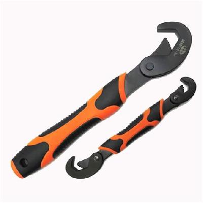 Universal Pipe Wrench