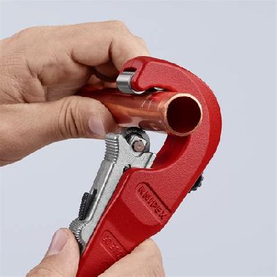 Pipe Cutter