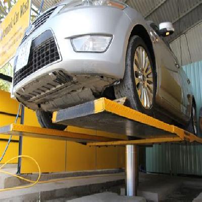 Car Washing Hoist