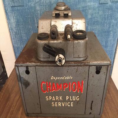 Spark Plug Cleaner 