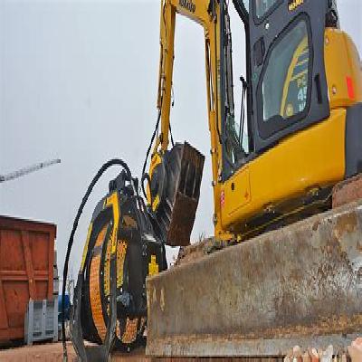 Pladdet MB-C50 Crusher