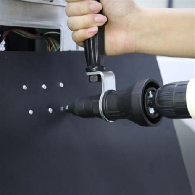 Electric riveted gun connector