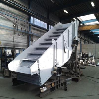 Vibrating Screen