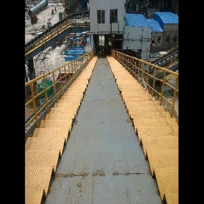 Conveyor Erection