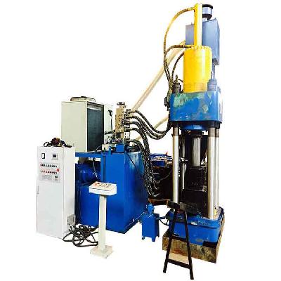 Automatic Briquetting Machine