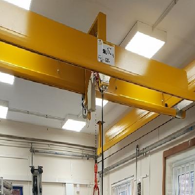 Light Profile Crane System