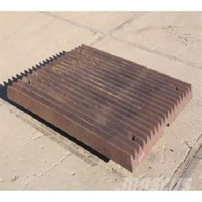 Swing Jaw Keeper Plate