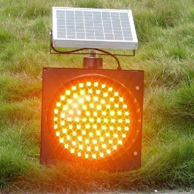 LED Solar Traffic Signal Blinker Light