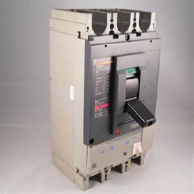 MERLIN GERIN NS630 NA, NS400 NA MCCB