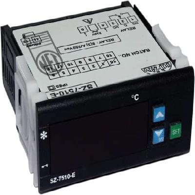  Digital Temperature Controller