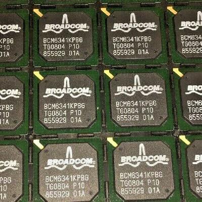 Broadcom IC