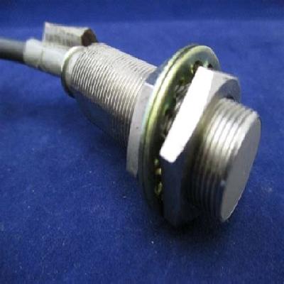 E2b-m18ks08-wp-c1, Omron Proximity Sensor Dia 18mm,npn-no,flush,sd-8mm