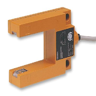 E3S-GS3B4 , E3S-GS3E4, Through Beam Slot Photoelectric Sensor Dia 30mm,PNP Size 52x72x20MME3S-GS3b4