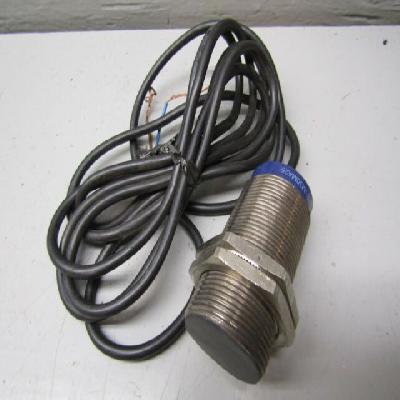 INDUCTIVE PROXIMITY SENSOR
