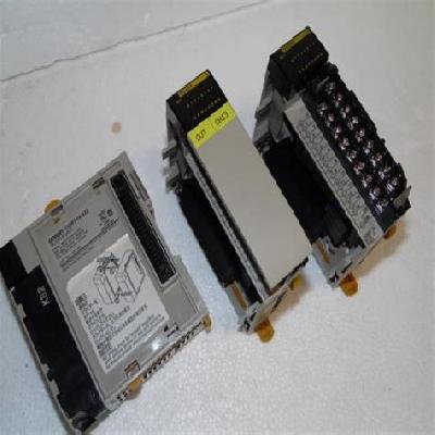 Omron CQM1H-OC222 Output Unit