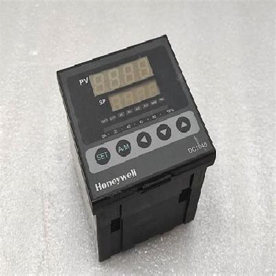 DC1040 Honeywell PID Controller