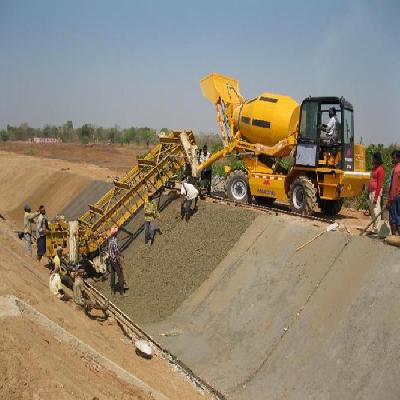 Macons Self Loading Concrete Mixer