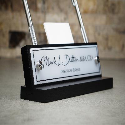 Brown Pen And Card Holder Combo Gift Set