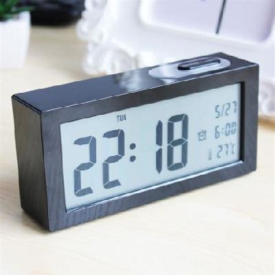 Digital Table Clock With Becklight
