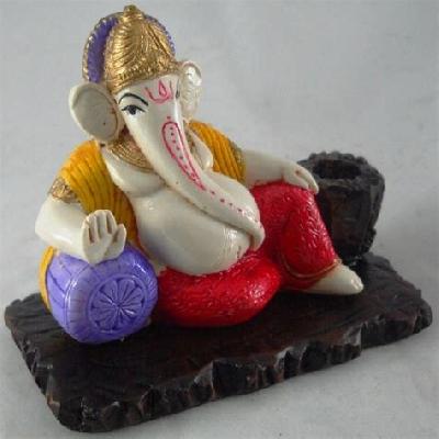 Pen Stand With Ganesh Ji Murti