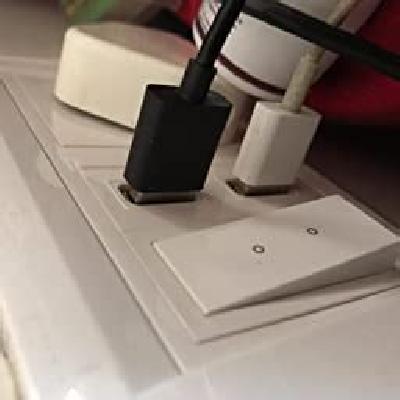 Single USB Socket Charger