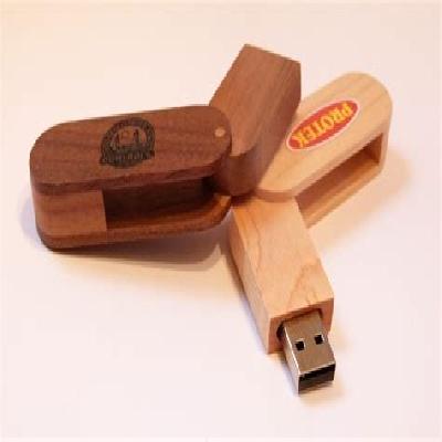 Wooden Twister Pen Drive