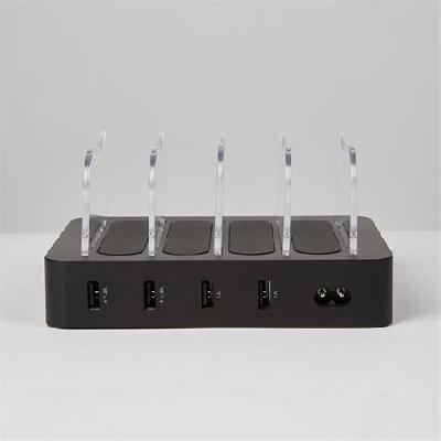4 Port Charging Station