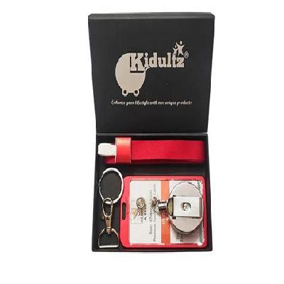 Kidultz Acrylic I'D Holder And Metal YoYo