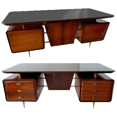 Rose Wood Stylized Executive Table Set