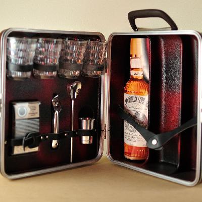 Triangle Shape Travel Bar Set