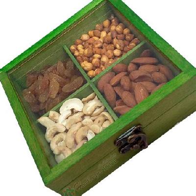 Wooden Dry Fruit Box