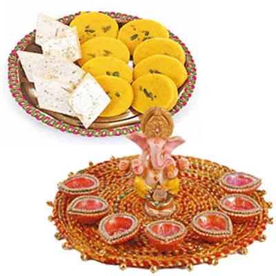 DIVINE BLOOM : Diwali Sweets Gift Pack