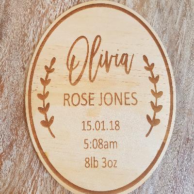 Round Shaped Engraved Wooden Plaque