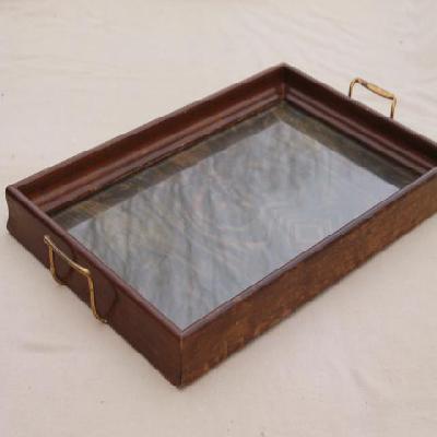 Sag Wood Service Tray with Glass