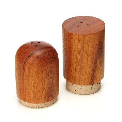 Wooden Salt And Pepper Set
