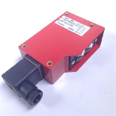 Leuze Diffuse Fiber Optic Sensor
