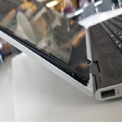 HP Pavilion Laptop Hinge