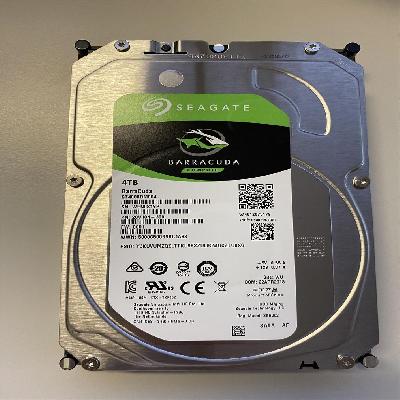 4tb Seagte Barcuda  Desktop