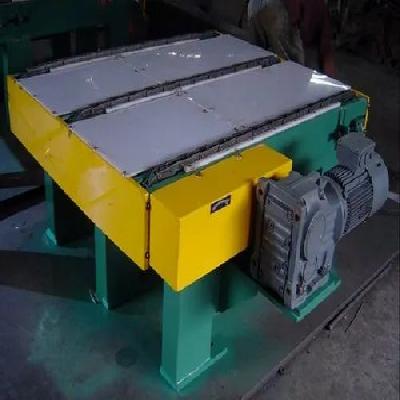 Semi Automatic Material Handling Conveyor