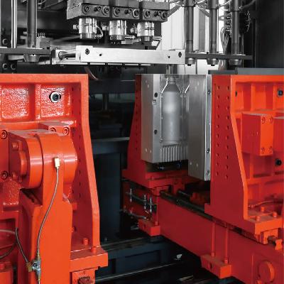  Blow Moulding Machine