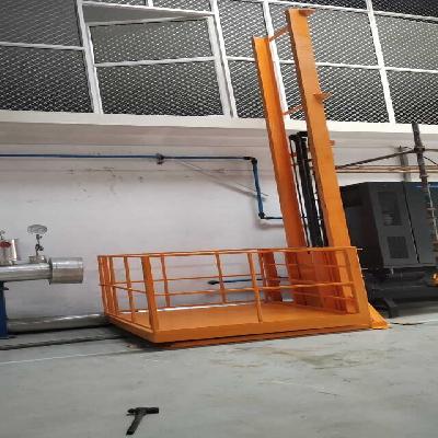 Hydraulic Goods Lift