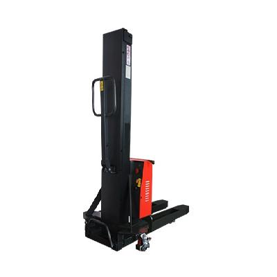 Battery Operated Hydraulic Stacker