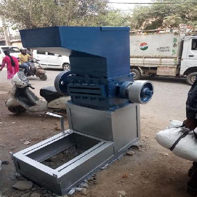 Plastic Scrap Grinder Machine