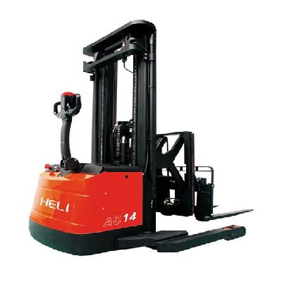 Battery Operated Reach Stacker Rental