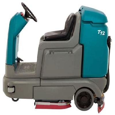 Heavy Duty Ride On Scrubber Drier On Rent