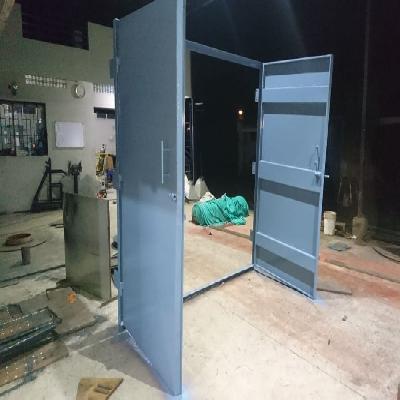 Mild Steel Single Door Wall Mounted