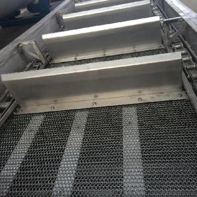 Wire Mesh Conveyor Belt For Salt Industries