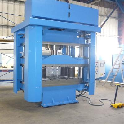 Four Column Press