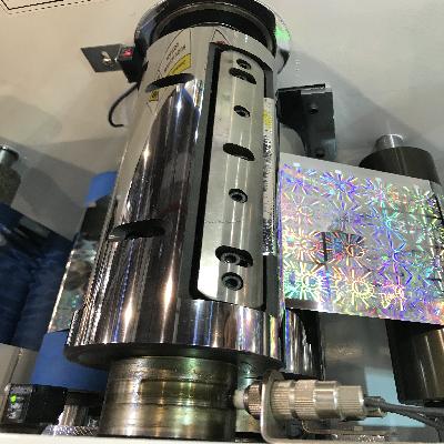 Hologram Labeling Machine