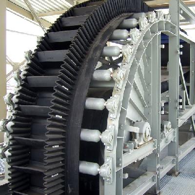 Side Walled or Cleated Belt Conveyor